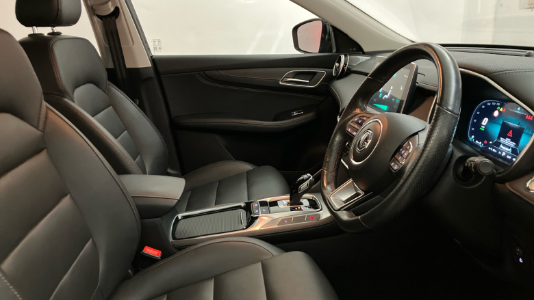 MG Hs 1.5 T-GDI PHEV Excite 5dr Auto Hatchback